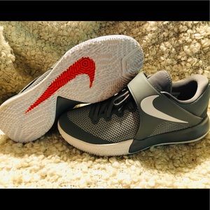 Nike Air Zoom Live 3 Wolf Grey